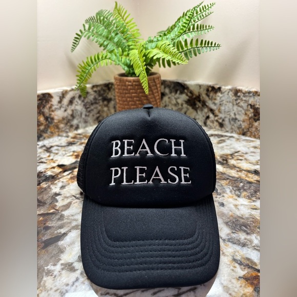 Pugs Accessories - Black Beach Please Women's Hat